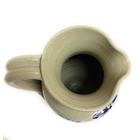 Vtg Williamsburg Pottery Factory Salt Glazed Pitcher Blue 2 Floral 7 1/2" Tall - Picture 7 of 10